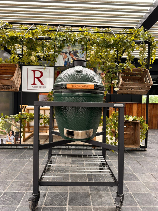 Lot 3: Big Green Egg Large + EGG Frame